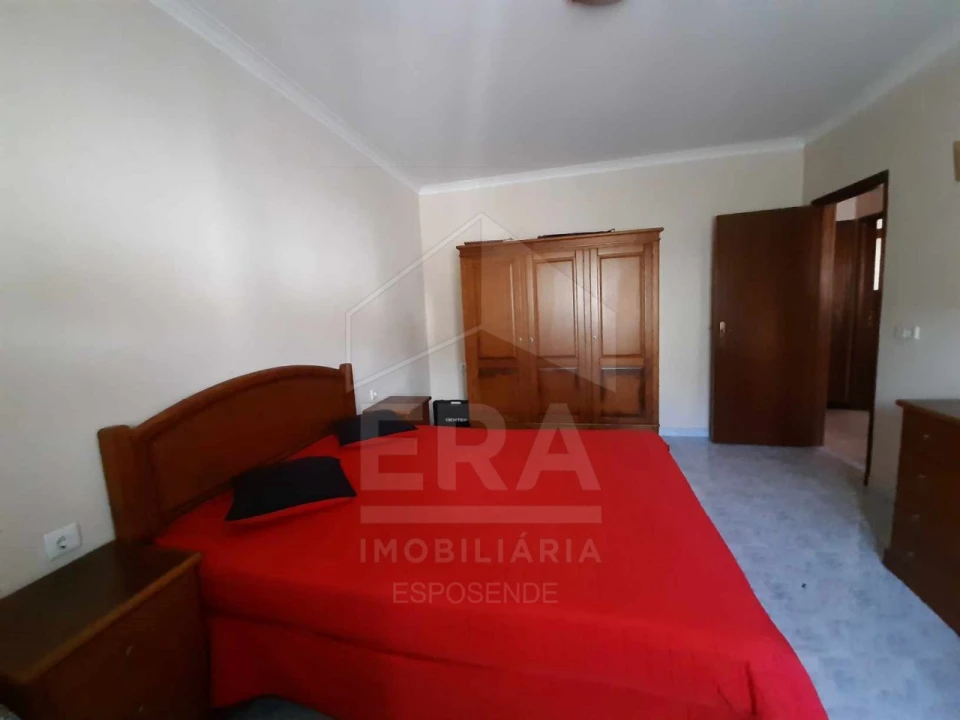 Moradia T4 para Venda em Belinho e Mar Foto 20