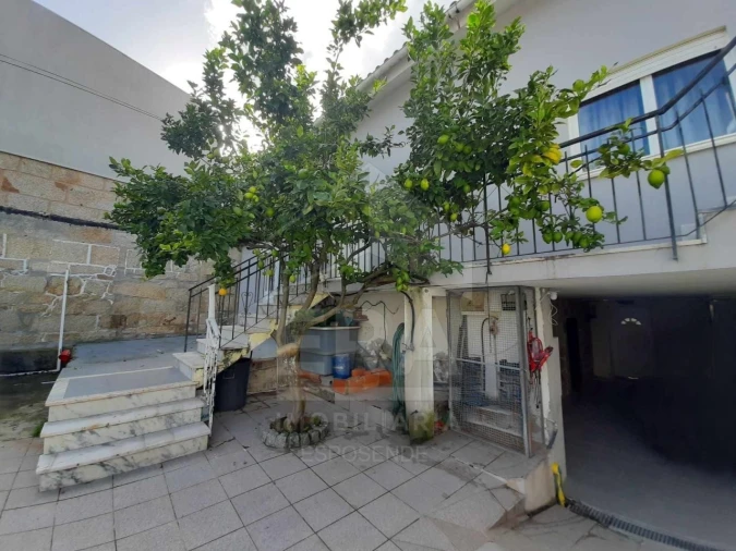 Moradia T4 para Venda em Belinho e Mar Foto 4