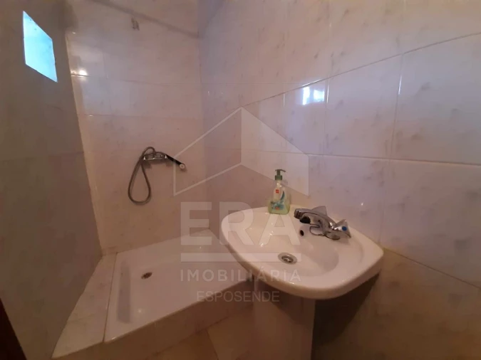 Moradia T4 para Venda em Belinho e Mar Foto 23