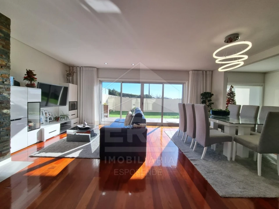 Moradia T4 para Venda em Esposende, Marinhas e Gandra Foto 1
