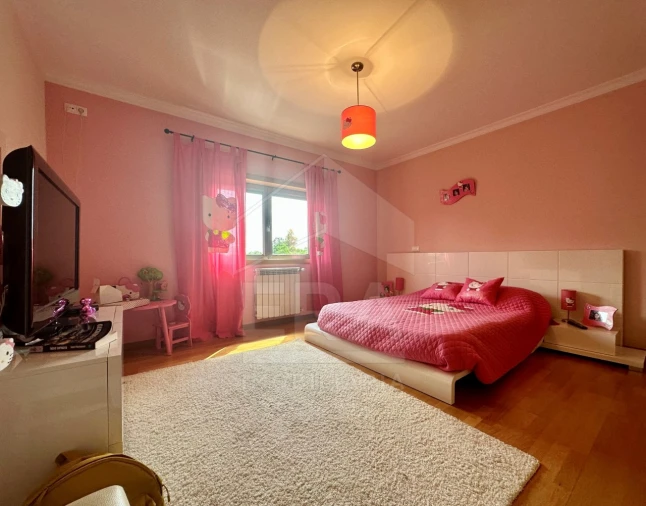 Moradia T4 para Venda em Fontão Foto 8