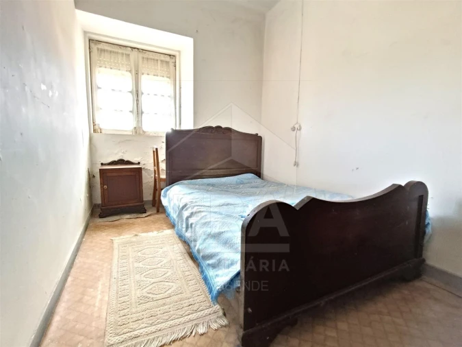 Moradia T2 para Venda em Gondarem Foto 10