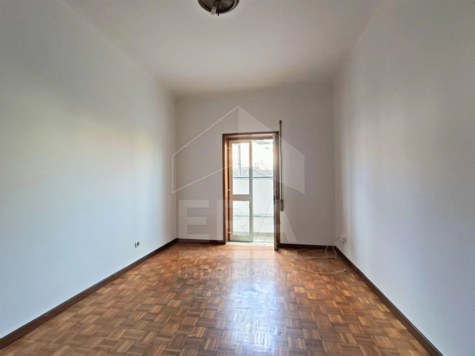 Apartamento T4 para Venda em Santa Maria Maior e Monserrate e Meadela Foto 5