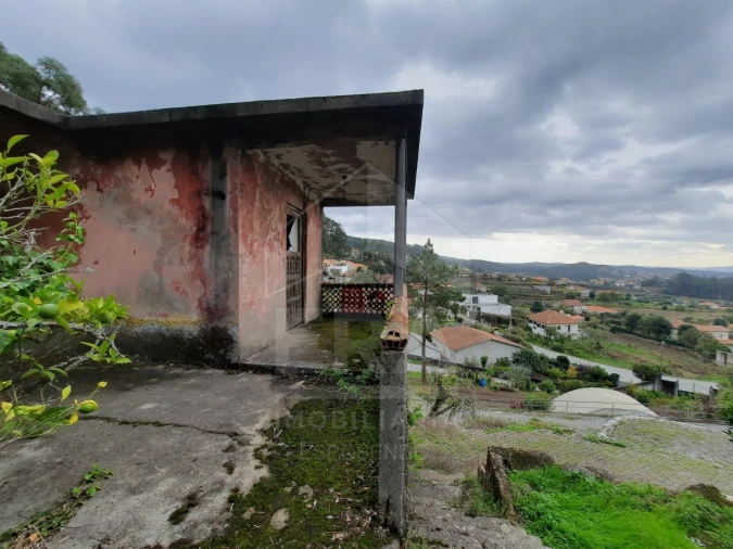 Moradia para Venda em Palmeira de Faro e Curvos Foto 2