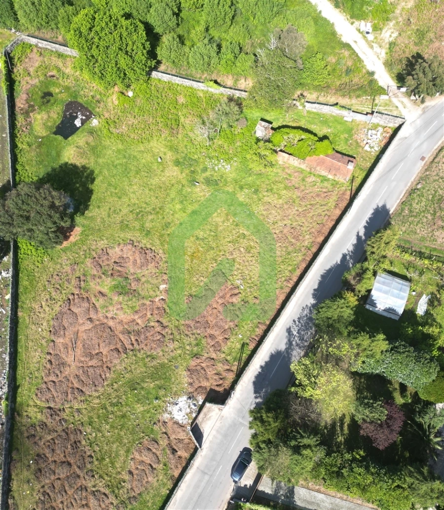 Terreno para Venda em Esmeriz e Cabeçudos Foto 7