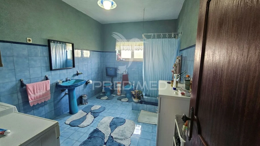 Moradia para Venda em Monte Córdova Foto 7