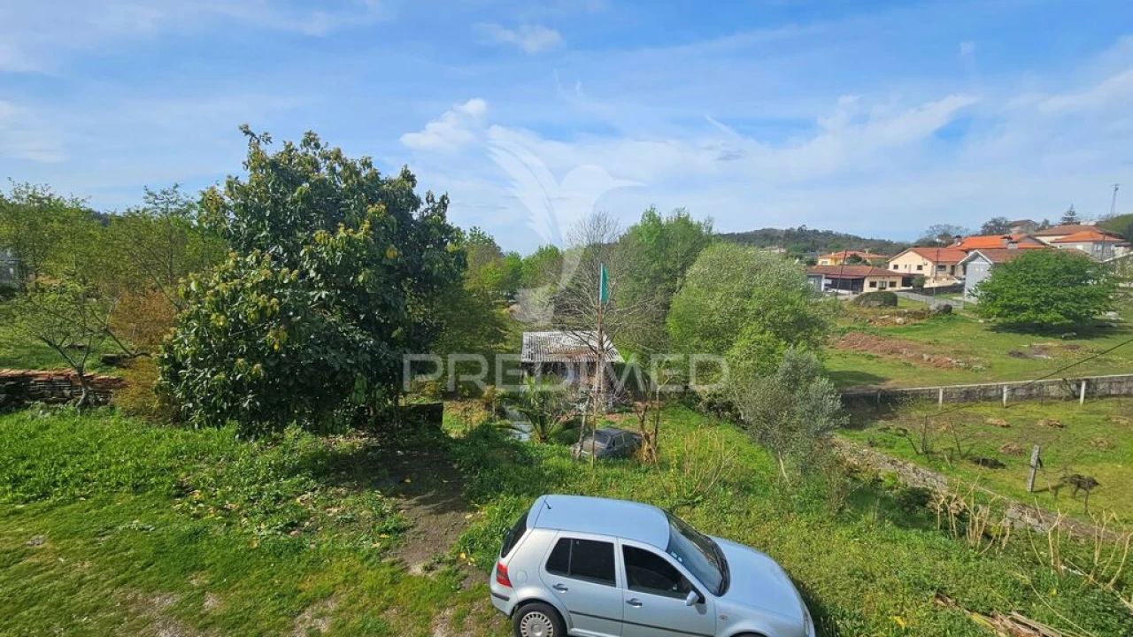 Moradia para Venda em Monte Córdova Foto 12