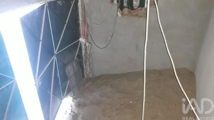 Moradia T2 para Venda em Alagoa Foto 16