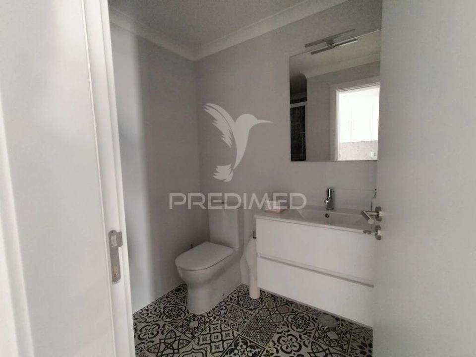 Moradia T2 para Venda em Vaiamonte Foto 8