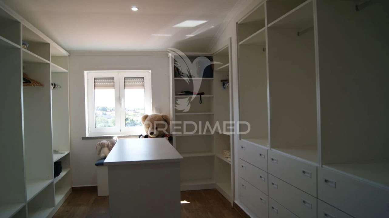 Moradia T2 para Venda em Vaiamonte Foto 16