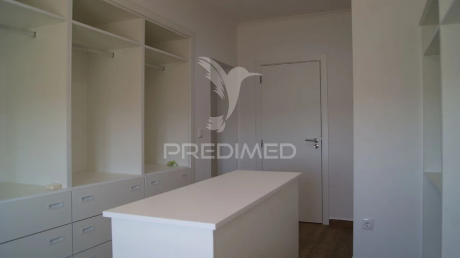 Moradia T2 para Venda em Vaiamonte Foto 17