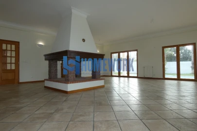 Moradia T5 para Venda em Sesimbra (Castelo)