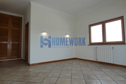 Moradia T5 para Venda em Sesimbra (Castelo)