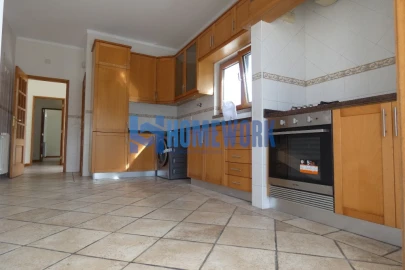 Moradia T5 para Venda em Sesimbra (Castelo)