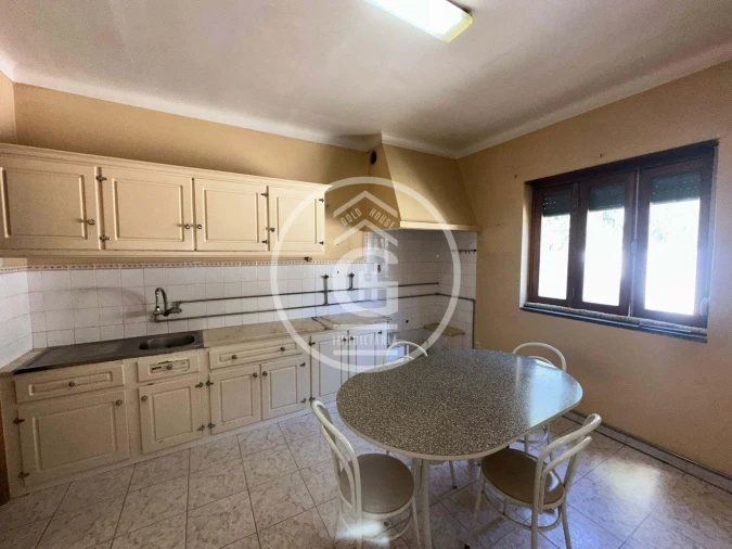 Moradia T3 para Venda em Alpiarça Foto 17