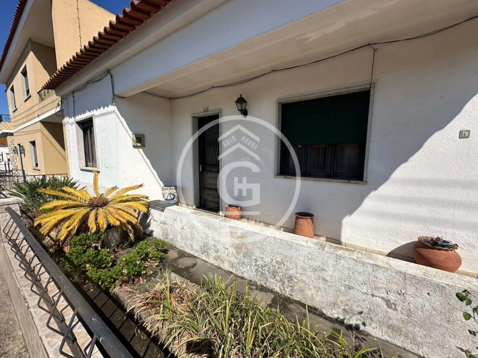 Moradia T3 para Venda em Alpiarça Foto 3