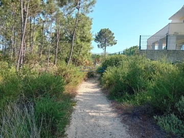 Terreno para Venda em Sesimbra (Castelo)