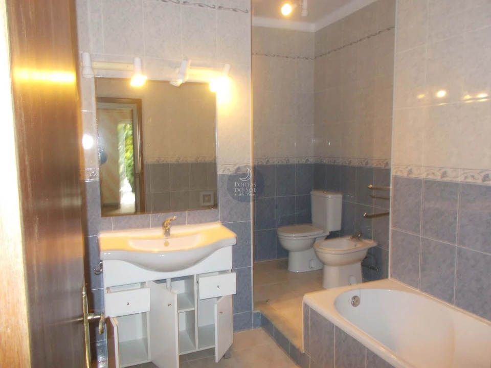 Moradia para Venda em Alcanhões Foto 16