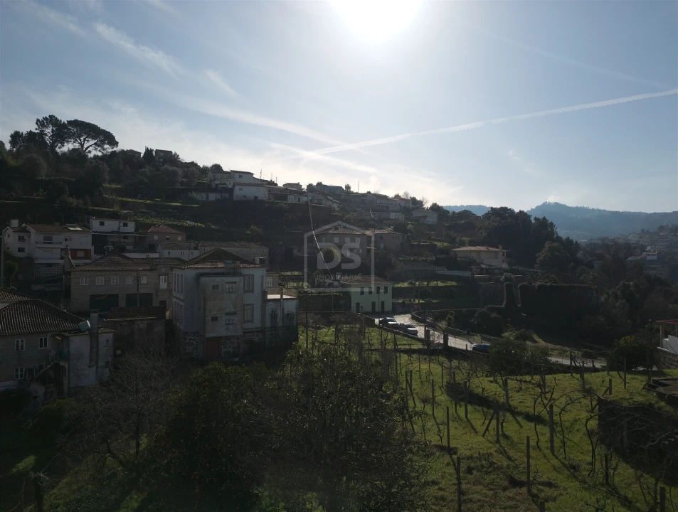 Moradia T6 para Venda em Souselo Foto 42