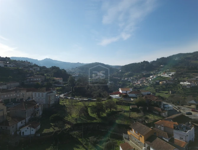 Moradia T6 para Venda em Souselo Foto 35