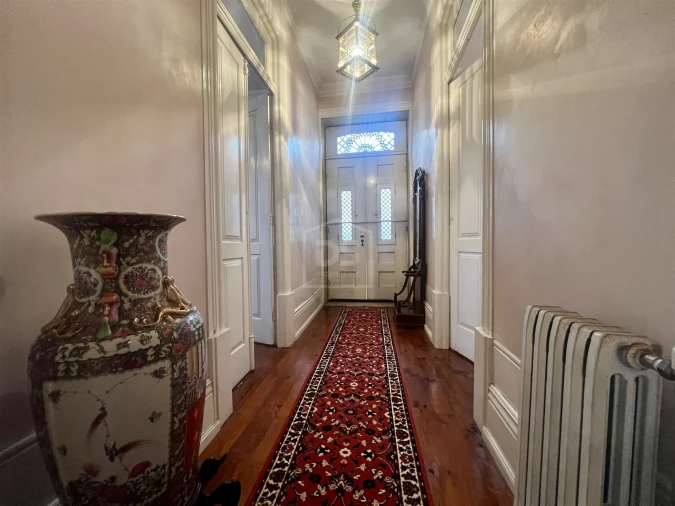 Moradia T6 para Venda em Souselo Foto 10