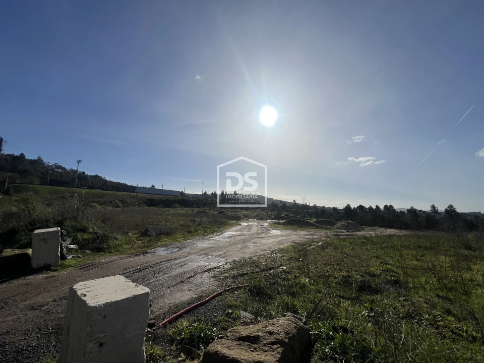 Terreno para Venda em Paredes Foto 6