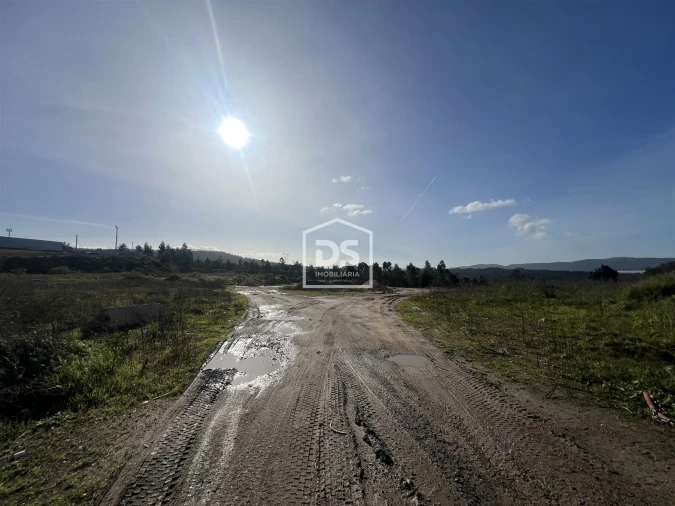 Terreno para Venda em Paredes Foto 4