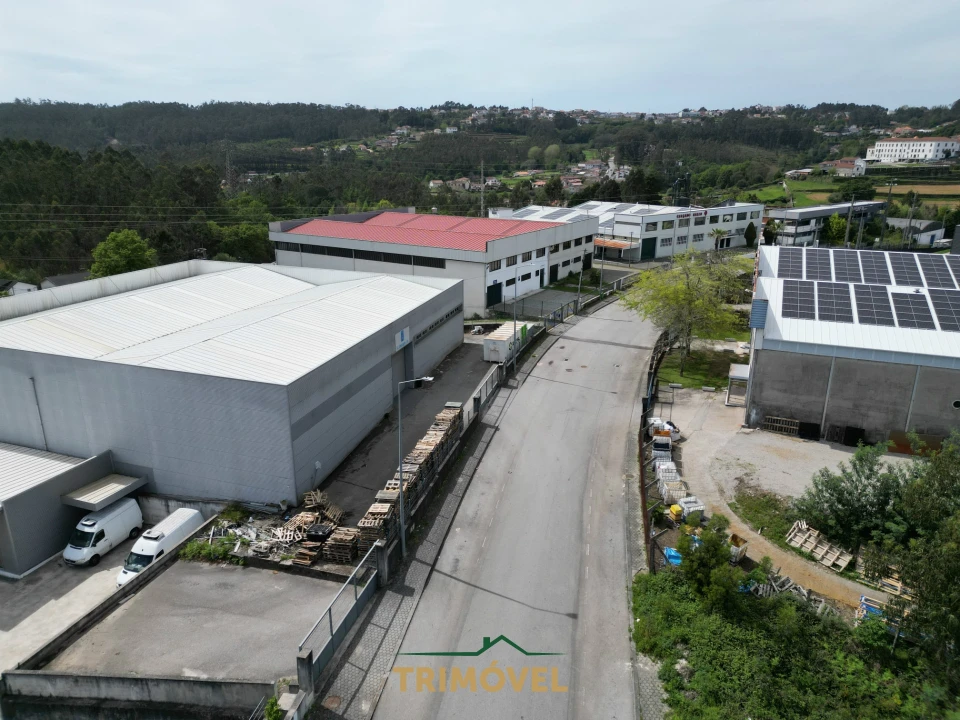 Negócio para Arrendamento em Vila de Cucujães Foto 27