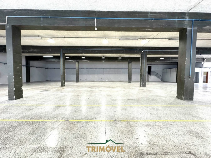 Negócio para Arrendamento em Vila de Cucujães Foto 9