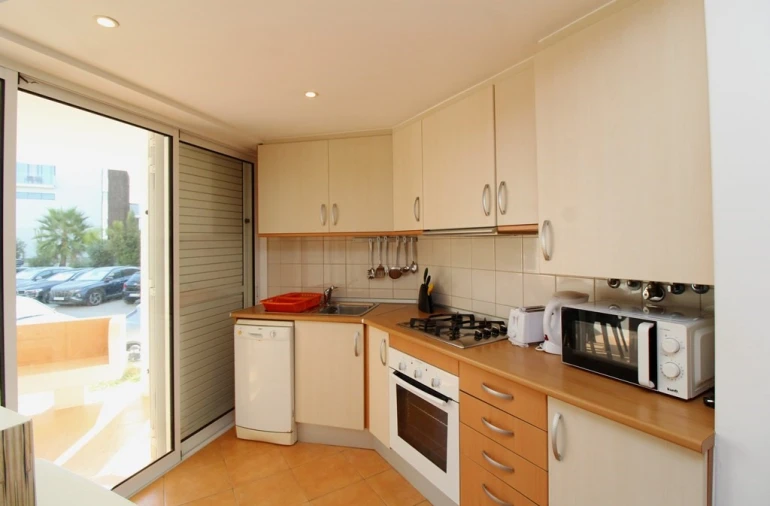 Apartamento T1 para Venda em Conceição e Cabanas de Tavira Foto 3