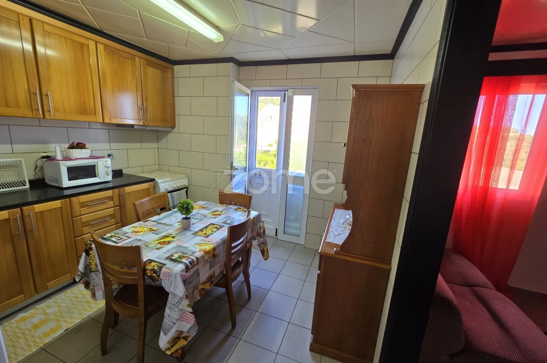 Moradia T3 para Venda em Calheta Foto 6