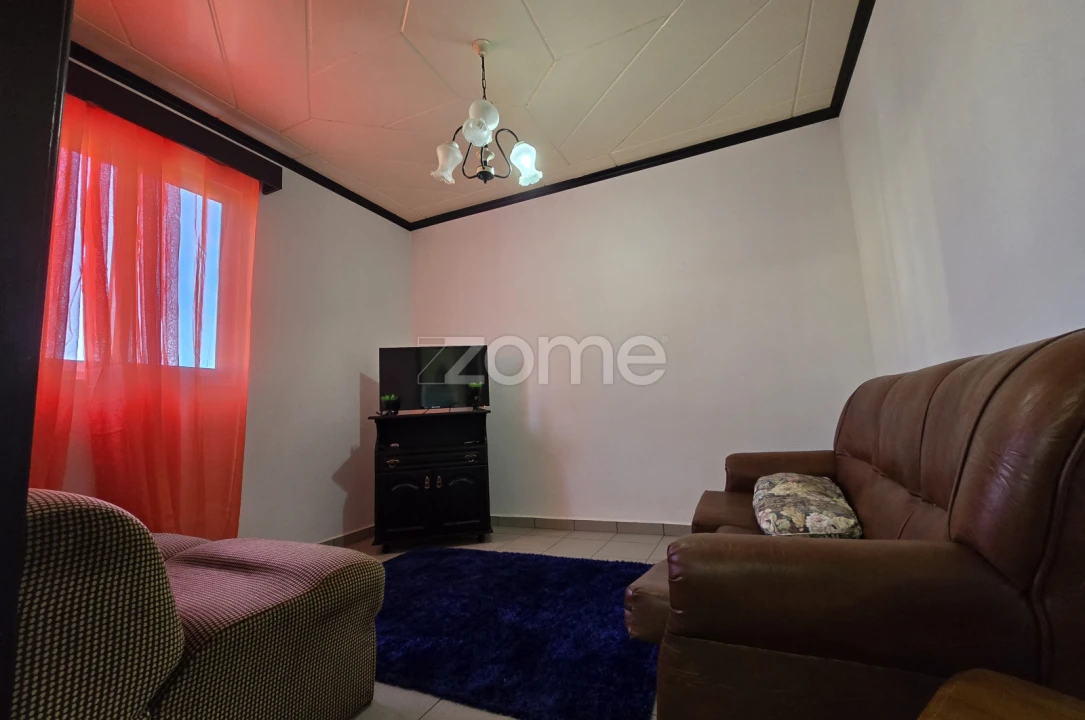 Moradia T3 para Venda em Calheta Foto 7