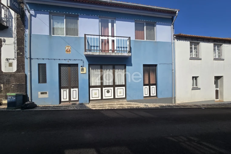 Moradia T3 para Venda em Calheta