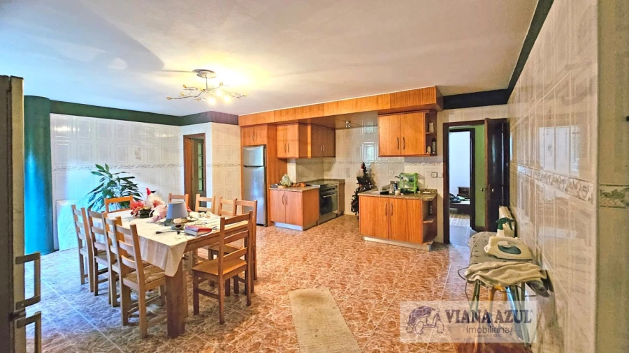 Moradia T6 para Venda em Torre e Vila Mou Foto 15