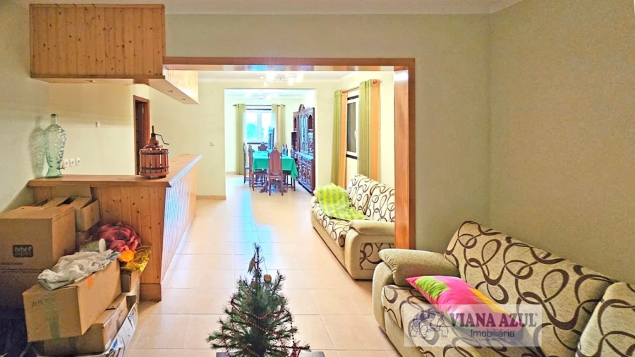 Moradia T6 para Venda em Torre e Vila Mou Foto 17