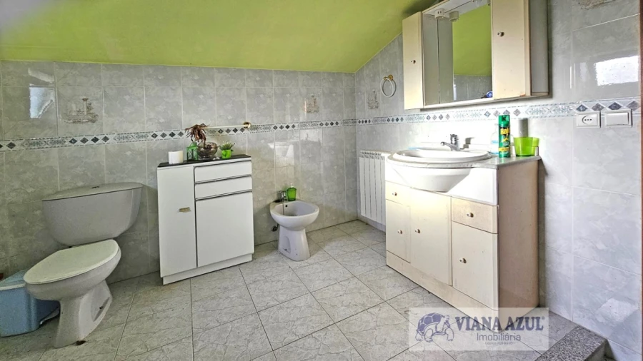 Moradia T6 para Venda em Torre e Vila Mou Foto 27