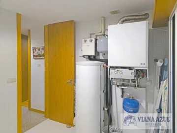 Moradia T5 para Venda em Santa Maria Maior e Monserrate e Meadela