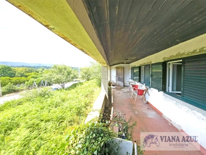 Moradia T4 para Venda em Loivo Foto 16