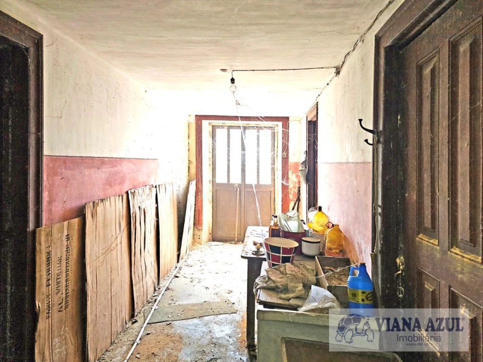 Moradia T4 para Venda em Gondarem Foto 13