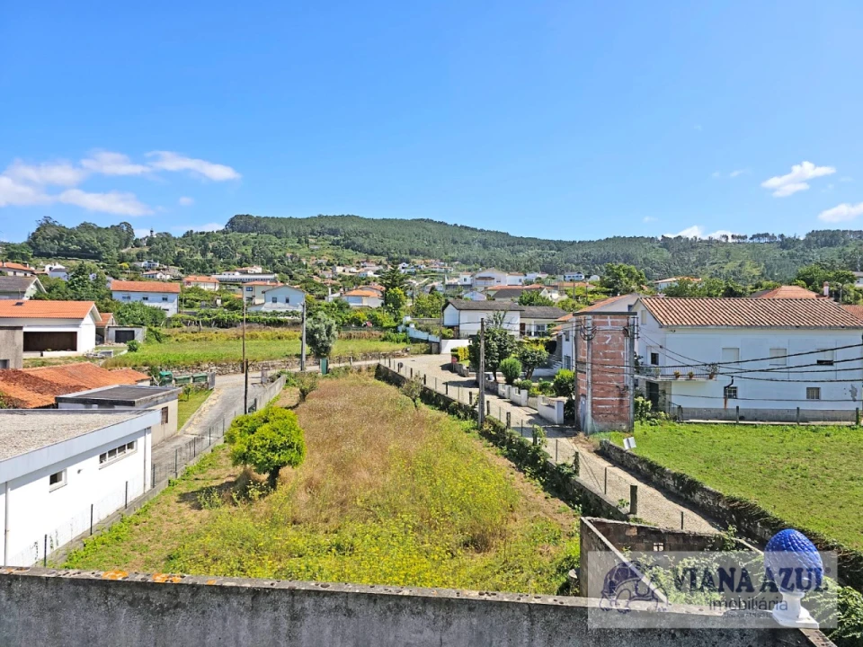 Moradia T4 para Venda em Gondarem Foto 34