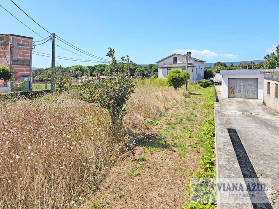 Moradia T4 para Venda em Gondarem Foto 35