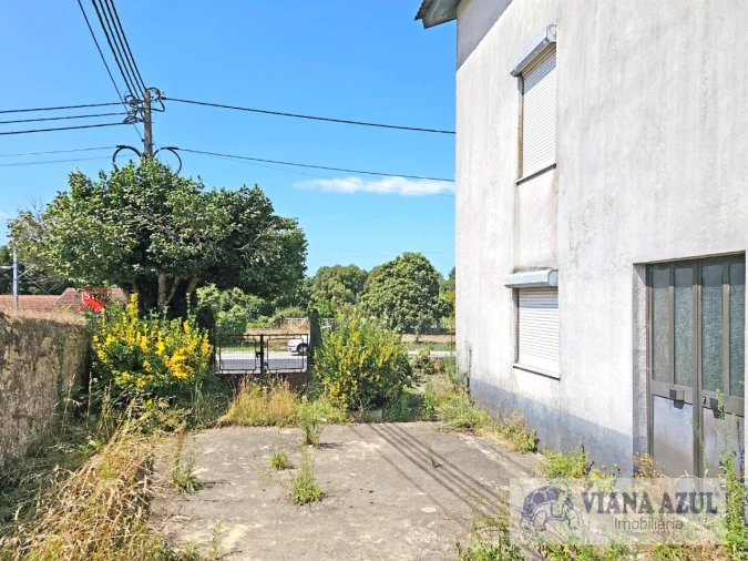 Moradia T4 para Venda em Gondarem Foto 5