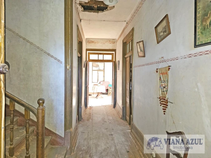 Moradia T4 para Venda em Gondarem Foto 26