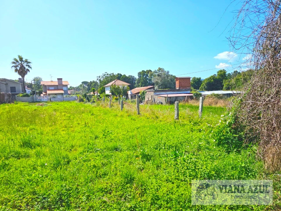 Terreno para Venda em Gondarem Foto 5