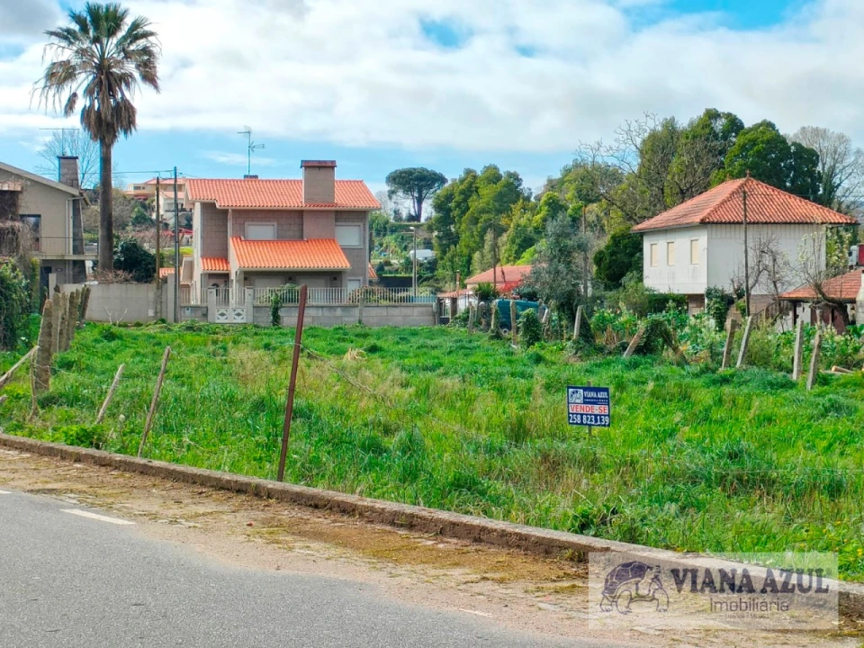 Terreno para Venda em Gondarem Foto 13