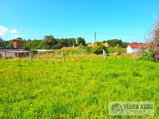 Terreno para Venda em Gondarem Foto 8