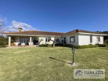 Moradia T5 para Venda em Vila Franca