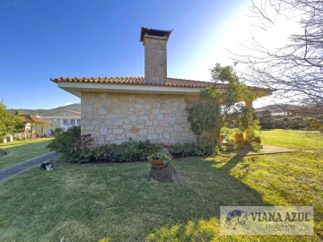Moradia T5 para Venda em Vila Franca