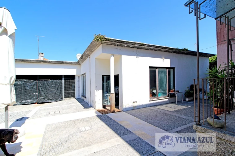 Moradia T5 para Venda em Santa Maria Maior e Monserrate e Meadela Foto 24