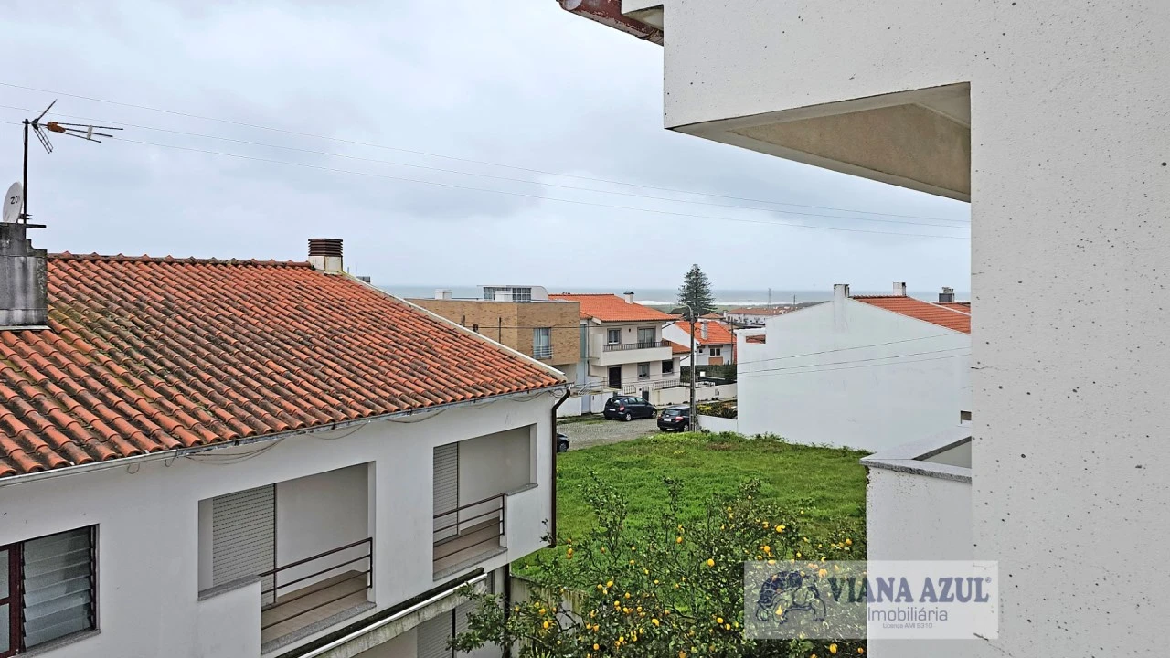 Moradia T4 para Venda em Areosa Foto 26